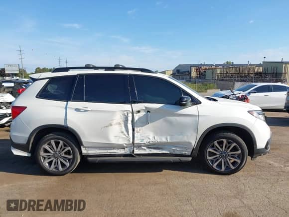 2019 Honda Passport Elite с VIN 5FNYF8H02KB010960, выставлен на аукционе IAAI как лот 43076090 с пробегом 68 014 миль миль и . История ставок и продаж доступна на DreamBid. Изображение 12.