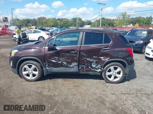 2016 Chevrolet Trax LTZ with VIN KL7CJRSB6GB755047, listed as a IAAI auction lot 43304262 with 70,603 mi miles and . Bid and sale history available at DreamBid. Image 14.