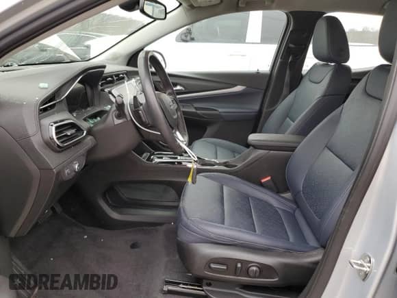 2022 Chevrolet Bolt EUV LT с VIN 1G1FY6S02N4108938, выставлен на аукционе Copart как лот 37423813 с пробегом 4 230 миль миль и . История ставок и продаж доступна на DreamBid. Изображение 7.