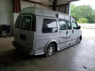 1996 Chevrolet Chevy Van with VIN 1GBFG15R1T1023602, listed as a Copart auction lot 54532445 with 52,960 mi miles and Clean title. Bid and sale history available at DreamBid. Image 3.