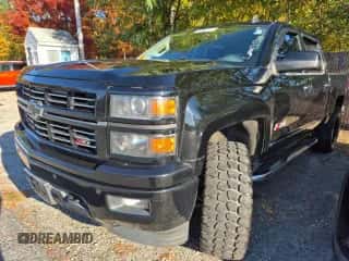 2015 Chevrolet Silverado 1500 LTZ z VIN 3GCUKSEC2FG455754, wystawiony jako Copart lot #91218185 z przebiegiem 240 652 mil mil oraz Czysty tytuł • Clean title. Historia ofert i sprzedaży dostępna na DreamBid. Obrazek 2.