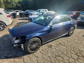 2020 Mercedes-Benz C 300 z VIN W1KWF8DB8LR594717, wystawiony jako Copart lot #81791995 z przebiegiem 30 504 mil mil oraz Szkoda całkowita • Salvage title. Historia ofert i sprzedaży dostępna na DreamBid. Obrazek 1.