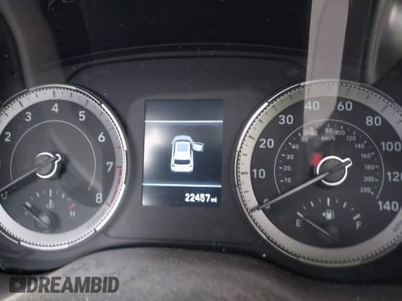 2022 Hyundai Venue SEL with VIN KMHRC8A38NU157163, listed as a IAAI auction lot 42874267 with 22,457 mi miles and . Bid and sale history available at DreamBid. Image 7.