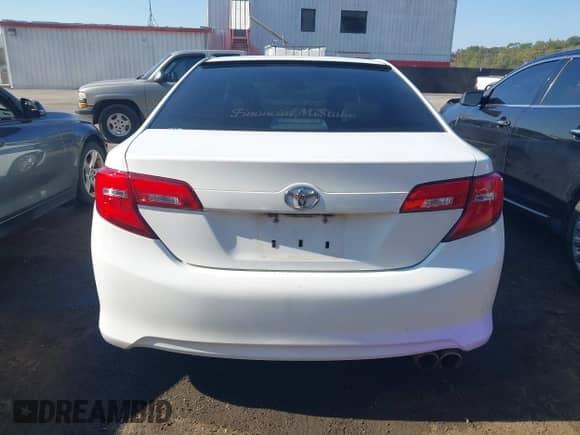 2012 Toyota Camry XLE with VIN 4T1BF1FK6CU513106, listed as a IAAI auction lot 43227522 with 191,137 mi miles and . Bid and sale history available at DreamBid. Image 16.