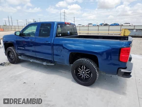 2017 Chevrolet Silverado 1500 LT with VIN 1GCRCREC0HZ207193, listed as a Copart auction lot 61232415 with 95,932 mi miles and Clean title. Bid and sale history available at DreamBid. Image 2.