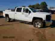 2018 Chevrolet Silverado 2500HD Work Truck z VIN 1GC1CUEG8JF270312, wystawiony jako Copart lot #82827864 z przebiegiem Nie podano mil oraz Szkoda całkowita • Salvage title. Historia ofert i sprzedaży dostępna na DreamBid. Obrazek 4.