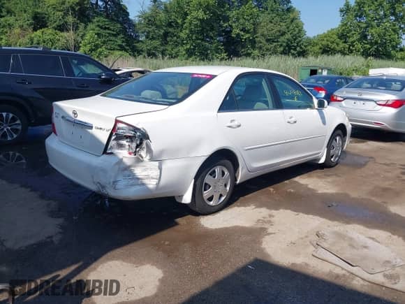 2003 Toyota Camry LE с VIN 4T1BE32K63U211710, выставлен на аукционе IAAI как лот 42803582 с пробегом 171 990 миль миль и . История ставок и продаж доступна на DreamBid. Изображение 4.