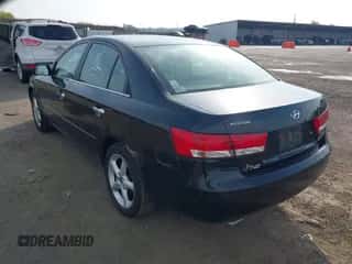 2006 Hyundai Sonata GLS z VIN 5NPEU46F96H039551, wystawiony jako IAAI lot #43545565 z przebiegiem 115 150 mil mil oraz . Historia ofert i sprzedaży dostępna na DreamBid. Obrazek 3.