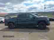 2025 Chevrolet Silverado 1500 LT Trail Boss с VIN 3GCUKFEL7SG201328, выставлен на аукционе IAAI как лот 42037162 с пробегом 1 726 миль миль и . История ставок и продаж доступна на DreamBid. Изображение 13.