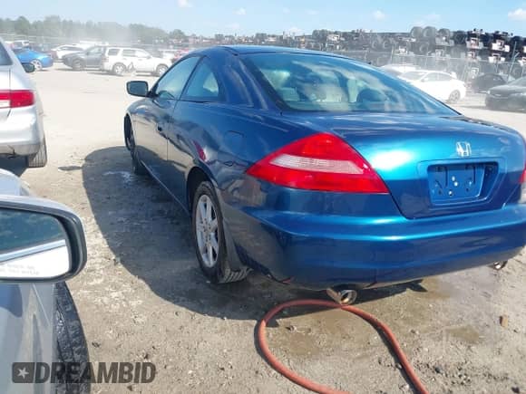 2003 Honda Accord EX с VIN 1HGCM82653A003381, выставлен на аукционе IAAI как лот 43233229 с пробегом 187 582 миль миль и . История ставок и продаж доступна на DreamBid. Изображение 3.
