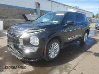 2022 Mitsubishi Outlander ES with VIN JA4J4TA8XNZ041683, listed as a Copart auction lot 72075405 with 53,378 mi miles and Salvage title. Bid and sale history available at DreamBid. Image 1.