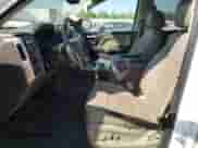 2016 GMC Sierra 1500 Denali z VIN 3GTU2PEJ2GG371785, wystawiony jako Copart lot #81668355 z przebiegiem 82 938 mil mil oraz Szkoda całkowita • Salvage title. Historia ofert i sprzedaży dostępna na DreamBid. Obrazek 7.