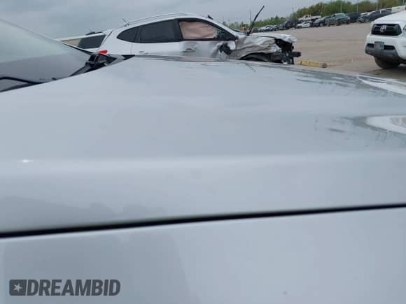 2014 Hyundai Santa Fe с VIN 5XYZWDLA5EG177601, выставлен на аукционе IAAI как лот 41888782 с пробегом 109 421 миль миль и . История ставок и продаж доступна на DreamBid. Изображение 6.