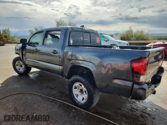 2020 Toyota Tacoma SR5 with VIN 3TMCZ5AN2LM294643, listed as a Copart auction lot 71500415 with Not provided miles and Clean title. Bid and sale history available at DreamBid. Image 2.