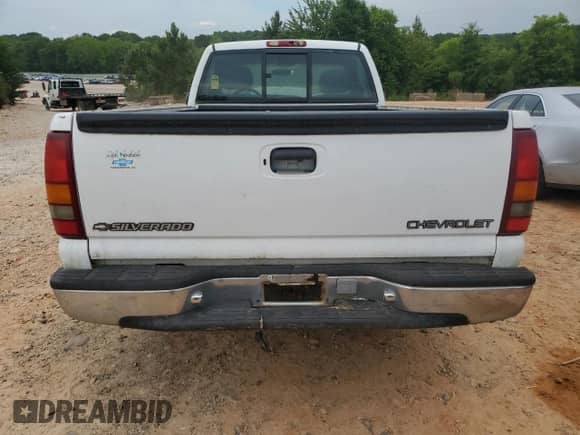 1999 Chevrolet Silverado 1500 z VIN 1GCEC14V3XE158578, wystawiony jako Copart lot #57830095 z przebiegiem 99 015 mil mil oraz Czysty tytuł • Clean title. Historia ofert i sprzedaży dostępna na DreamBid. Obrazek 6.