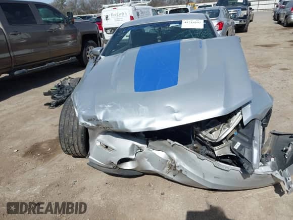 2010 Ford Mustang GT с VIN 1ZVBP8CH7A5142027, выставлен на аукционе IAAI как лот 41719292 с пробегом Не указан миль и . История ставок и продаж доступна на DreamBid. Изображение 13.
