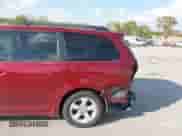 2017 Toyota Sienna LE with VIN 5TDKZ3DC7HS845991, listed as a IAAI auction lot 43340040 with 128,025 mi miles and . Bid and sale history available at DreamBid. Image 19.