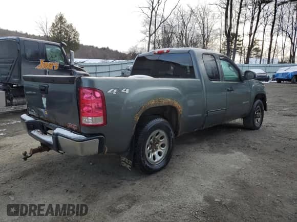 2011 GMC Sierra 1500 SL z VIN 1GTR2UEA1BZ411173, wystawiony jako Copart lot #79936854 z przebiegiem 122 982 mil mil oraz Czysty tytuł • Clean title. Historia ofert i sprzedaży dostępna na DreamBid. Obrazek 3.