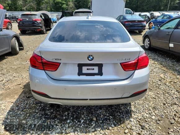 2019 BMW 4 Series 430i xDrive с VIN WBA4J3C58KBL09811, выставлен на аукционе Copart как лот 65511195 с пробегом 77 175 миль миль и Списание • Salvage title. История ставок и продаж доступна на DreamBid. Изображение 6.