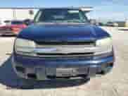 2007 Chevrolet TrailBlazer LS z VIN 1GNDS13S772200233, wystawiony jako Copart lot #49330895 z przebiegiem 183 963 mil mil oraz Czysty tytuł • Clean title. Historia ofert i sprzedaży dostępna na DreamBid. Obrazek 5.