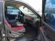 2010 Chevrolet Suburban LT z VIN 1GNUCJE08AR192831, wystawiony jako IAAI lot #42534754 z przebiegiem 165 741 mil mil oraz . Historia ofert i sprzedaży dostępna na DreamBid. Obrazek 5.