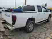2011 Chevrolet Colorado 1LT z VIN 1GCHTCFE6B8121313, wystawiony jako Copart lot #58437305 z przebiegiem 146 294 mil mil oraz Czysty tytuł • Clean title. Historia ofert i sprzedaży dostępna na DreamBid. Obrazek 3.