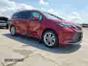 2022 Toyota Sienna Platinum с VIN 5TDERKEC8NS122894, выставлен на аукционе Copart как лот 58448855 с пробегом 83 527 миль миль и Списание • Salvage title. История ставок и продаж доступна на DreamBid. Изображение 4.