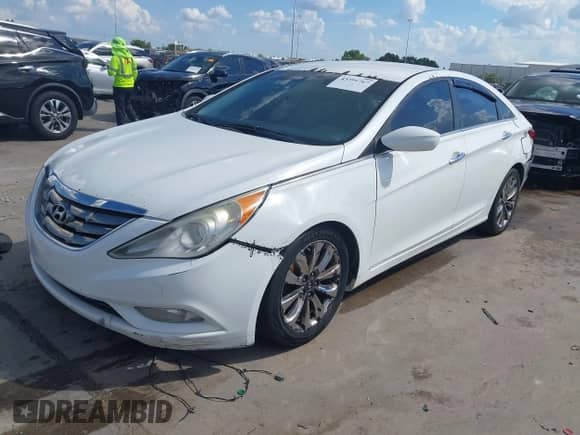 2013 Hyundai Sonata Limited with VIN 5NPEC4ACXDH544527, listed as a IAAI auction lot 43391767 with 151,481 mi miles and . Bid and sale history available at DreamBid. Image 2.