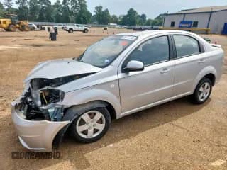 2008 Chevrolet Aveo LS с VIN KL1TD56678B049827, выставлен на аукционе Copart как лот 69777795 с пробегом Не указан миль и Списание • Salvage title. История ставок и продаж доступна на DreamBid. Изображение 1.