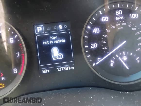 2016 Hyundai Tucson Limited z VIN KM8J33A23GU112898, wystawiony jako IAAI lot #42467991 z przebiegiem 137 381 mil mil oraz . Historia ofert i sprzedaży dostępna na DreamBid. Obrazek 15.