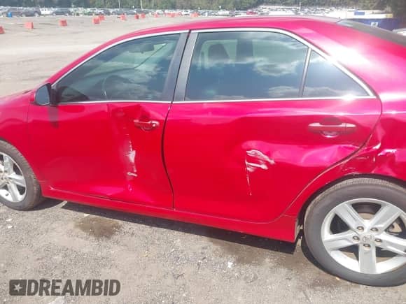 2014 Toyota Camry L with VIN 4T1BF1FK9EU867849, listed as a IAAI auction lot 43276431 with 107,110 mi miles and . Bid and sale history available at DreamBid. Image 6.