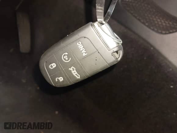 2016 Dodge Challenger SXT Plus z VIN 2C3CDZAG6GH120624, wystawiony jako IAAI lot #43501177 z przebiegiem 124 424 mil mil oraz . Historia ofert i sprzedaży dostępna na DreamBid. Obrazek 11.