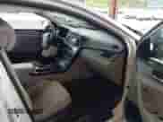 2017 Hyundai Sonata SE с VIN 5NPE24AF5HH494123, выставлен на аукционе IAAI как лот 42362467 с пробегом 147 345 миль миль и . История ставок и продаж доступна на DreamBid. Изображение 5.