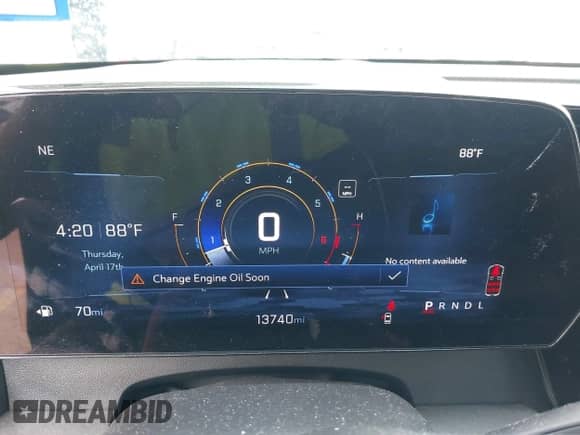 2024 Chevrolet Traverse FWD LT z VIN 1GNERGKS5RJ176849, wystawiony jako IAAI lot #42066415 z przebiegiem 13 740 mil mil oraz . Historia ofert i sprzedaży dostępna na DreamBid. Obrazek 7.