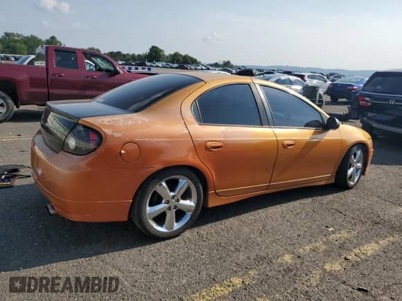 2005 Dodge Neon SRT-4 with VIN 1B3ES66S65D211846, listed as a Copart auction lot 66966045 with 185,221 mi miles and Clean title. Bid and sale history available at DreamBid. Image 3.