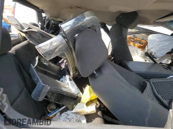 2011 Chevrolet Silverado 2500HD LT с VIN 1GC2KXC82BZ253736, выставлен на аукционе Copart как лот 66689505 с пробегом Не указан миль и На запчасти • Non repairable. История ставок и продаж доступна на DreamBid. Изображение 10.