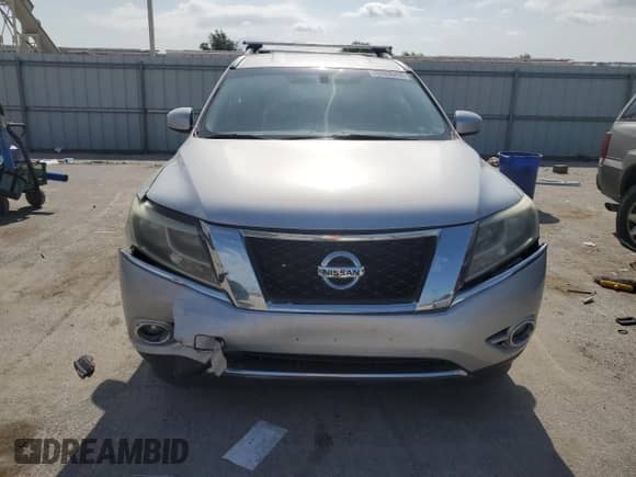 2015 Nissan Pathfinder S z VIN 5N1AR2MN6FC644973, wystawiony jako Copart lot #62038435 z przebiegiem 177 506 mil mil oraz Szkoda całkowita • Salvage title. Historia ofert i sprzedaży dostępna na DreamBid. Obrazek 5.