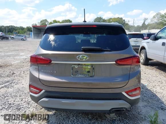 2020 Hyundai Santa Fe SE with VIN 5NMS23AD8LH215748, listed as a IAAI auction lot 43328396 with 29,156 mi miles and . Bid and sale history available at DreamBid. Image 17.
