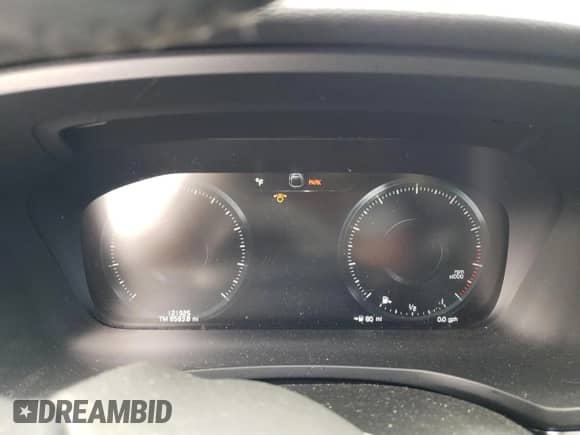 2020 Volvo S60 Momentum с VIN 7JRA22TK1LG033240, выставлен на аукционе Copart как лот 68137315 с пробегом 121 925 миль миль и Чистый • Clean title. История ставок и продаж доступна на DreamBid. Изображение 9.