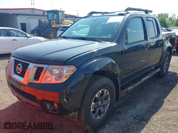 2016 Nissan Frontier S z VIN 1N6AD0EVXGN705086, wystawiony jako IAAI lot #42425274 z przebiegiem 110 614 mil mil oraz . Historia ofert i sprzedaży dostępna na DreamBid. Obrazek 18.