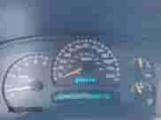 2005 GMC Sierra 1500 SLE z VIN 2GTEC13T051146497, wystawiony jako IAAI lot #41670378 z przebiegiem 172 085 mil mil oraz . Historia ofert i sprzedaży dostępna na DreamBid. Obrazek 7.
