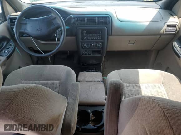 2004 Chevrolet Venture LS с VIN 1GNDX03E54D212208, выставлен на аукционе Copart как лот 64559185 с пробегом 161 670 миль миль и Списание • Salvage title. История ставок и продаж доступна на DreamBid. Изображение 8.