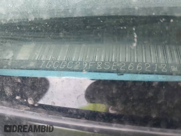 1995 Chevrolet Silverado 2500 с VIN 1GCGC29F8SE266218, выставлен на аукционе IAAI как лот 43015043 с пробегом 365 363 миль миль и . История ставок и продаж доступна на DreamBid. Изображение 9.