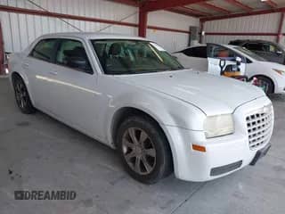 2009 Chrysler 300 LX with VIN 2C3KA43D49H539701, listed as a IAAI auction lot 42431644 with 137,191 mi miles and . Bid and sale history available at DreamBid. Image 1.
