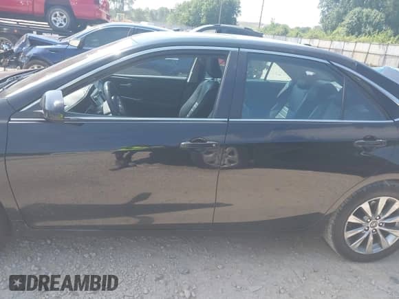 2017 Toyota Camry Hybrid LE с VIN 4T1BD1FK9HU214416, выставлен на аукционе IAAI как лот 42810664 с пробегом 102 711 миль миль и . История ставок и продаж доступна на DreamBid. Изображение 14.