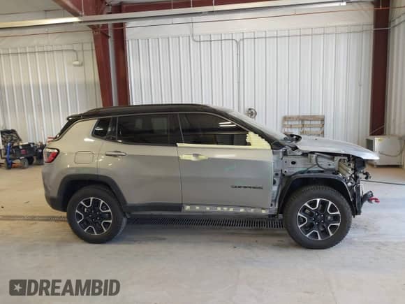 2020 Jeep Compass Trailhawk с VIN 3C4NJDDB3LT163111, выставлен на аукционе IAAI как лот 42343776 с пробегом 98 493 миль миль и . История ставок и продаж доступна на DreamBid. Изображение 14.
