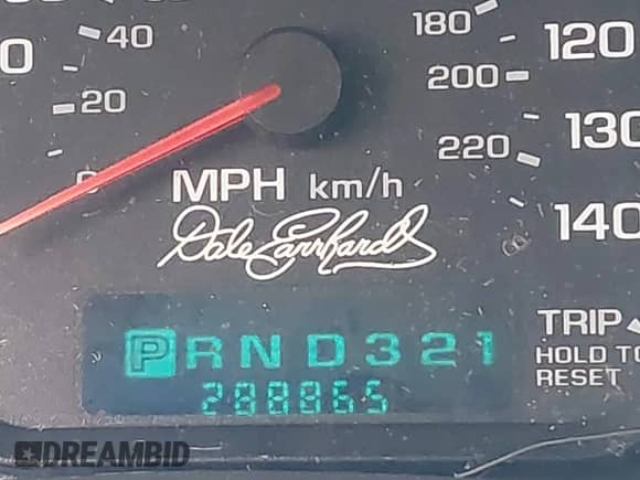 2004 Chevrolet Monte Carlo SS Supercharged z VIN 2G1WZ151449433445, wystawiony jako IAAI lot #41957645 z przebiegiem 288 865 mil mil oraz . Historia ofert i sprzedaży dostępna na DreamBid. Obrazek 15.