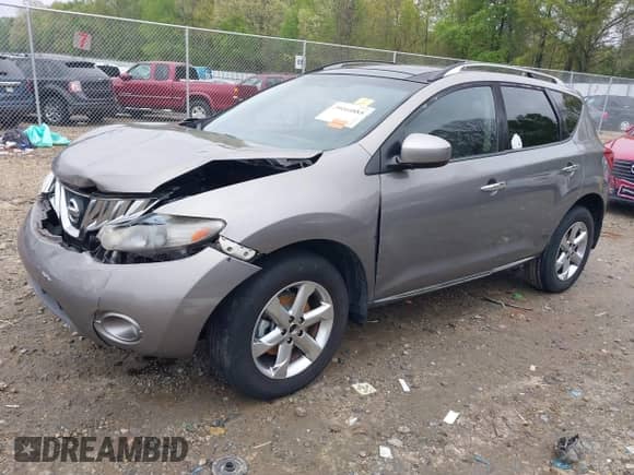 2010 Nissan Murano SL z VIN JN8AZ1MU9AW018593, wystawiony jako IAAI lot #39164885 z przebiegiem 192 754 mil mil oraz . Historia ofert i sprzedaży dostępna na DreamBid. Obrazek 2.