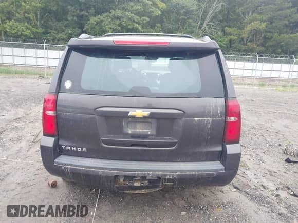 2017 Chevrolet Tahoe LT with VIN 1GNSKBKC3HR229583, listed as a IAAI auction lot 42914563 with 115,190 mi miles and . Bid and sale history available at DreamBid. Image 17.