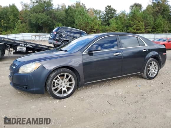 2012 Chevrolet Malibu LTZ 1LZ z VIN 1G1ZE5E07CF251932, wystawiony jako Copart lot #90503455 z przebiegiem 80 535 mil mil oraz Czysty tytuł • Clean title. Historia ofert i sprzedaży dostępna na DreamBid. Obrazek 1.